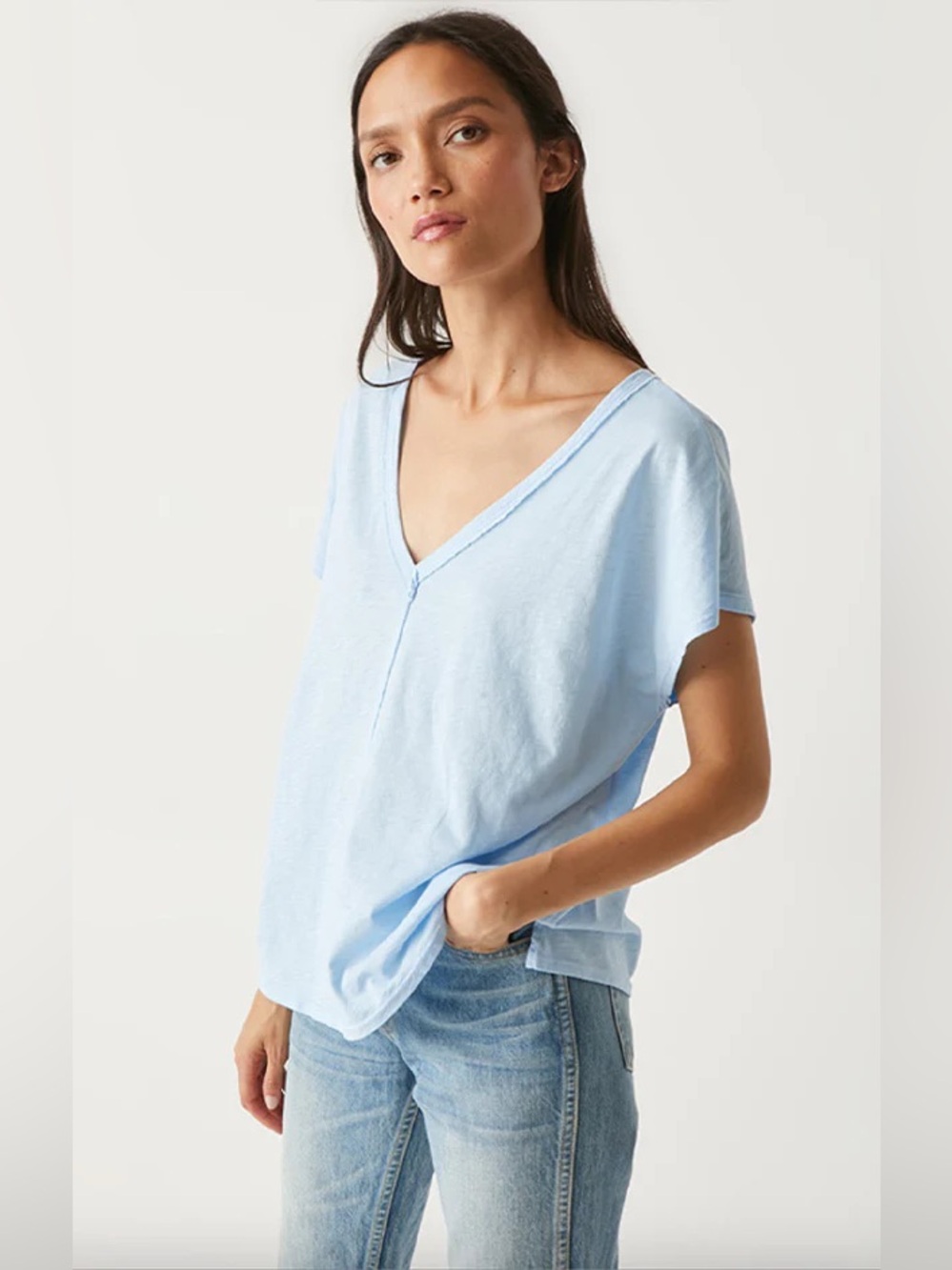 Michael Stars Lizzy Tee Light Sky Blue V-Neck Supima Cotton Beachy Lagenlook Top